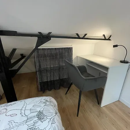Дом отдыха Modern & Comfortable House Near Bordeaux Сен-Медар-ан-Жаль